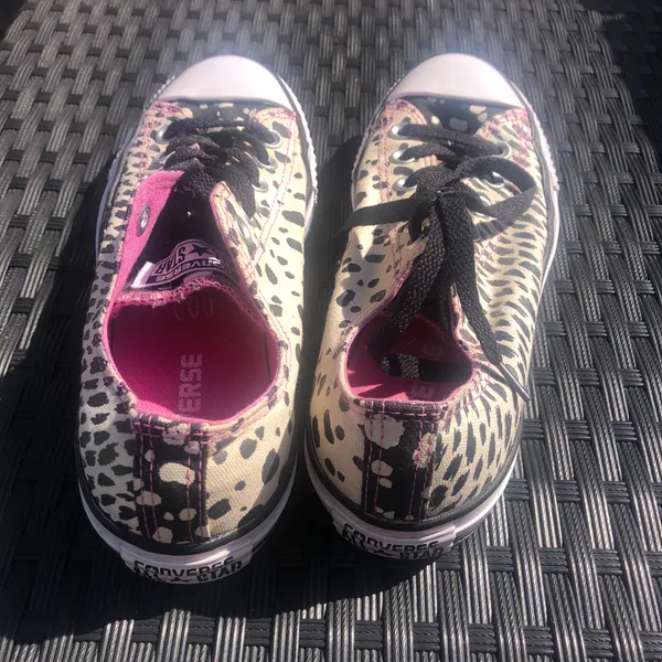Converse Chuck Taylor All Star Sneakers Low-Top White Black Spotted - Image 3