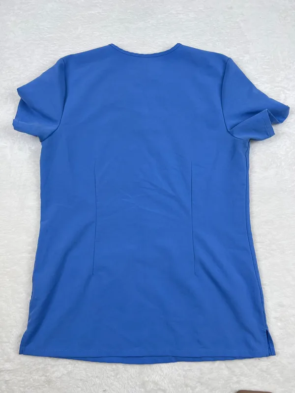 FIGS Casma Three-Pocket Scrub Top Ceil Blue Women’s XS Medical EUC - Image 2