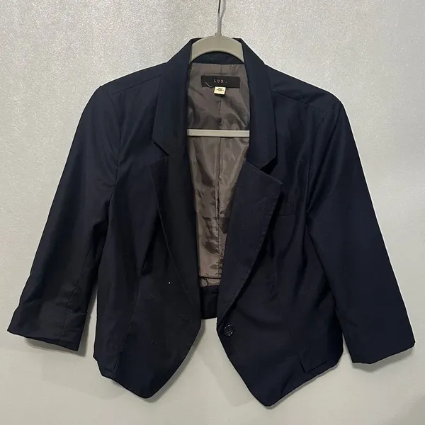 LUX Women Blazer Cropped 3/4 Sleeve Single Button Black Large - Image 2