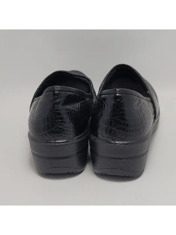 Sugar Foot Slip On Mules And Clog Patent Leather Black Size 6.5 - Image 7