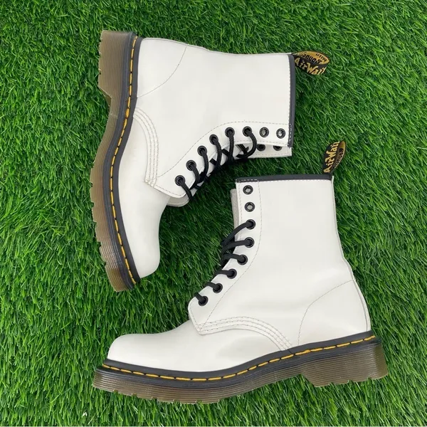 Dr. Martens NEW AirWair Classic 1460 White Smooth Leather Lace Up Combat Boots - Image 3
