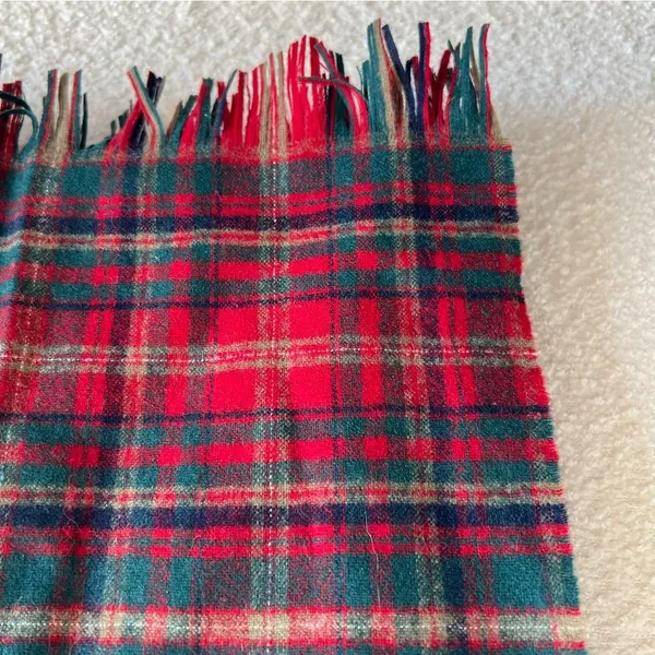 Pendleton Vintage‎ Women’s 100% Wool Authentic Macdougal Tartan Plaid Scarf - Image 5