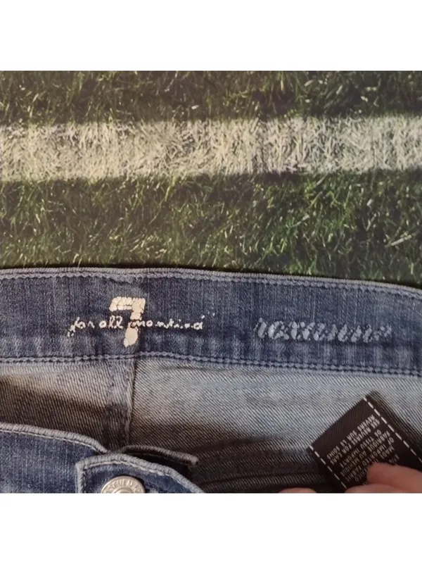 7 FOR ALL MANKIND - Roxanne jeans size 29 - Image 3