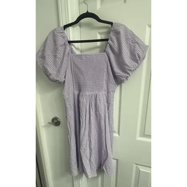 Old Navy Women’s Medium Lavender Purple Swiss Dot Smocked Puff Sleeve Dress - Image 4