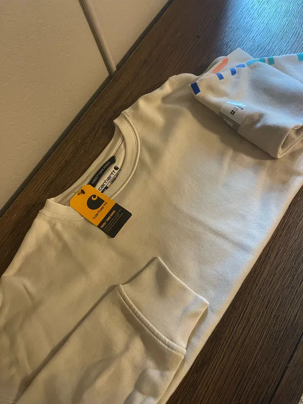 Carhartt Crewneck Women’s - Image 2