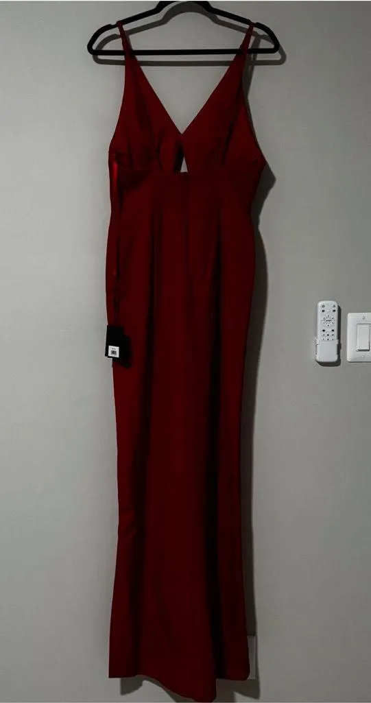 Mac Duggal Red Gown Cut Out Slit Size 6 - Image 7