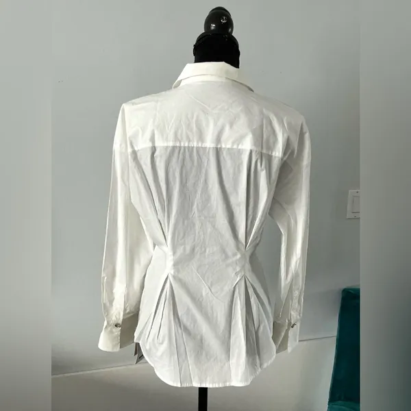 Stylish flattering blouse💖 White Size M - Image 7