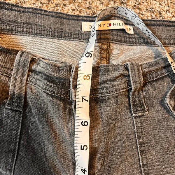 Tommy Hilfiger Gray Denim Jeans‎ Flare Leg Low Rise Frayed Hem Womens - Image 4