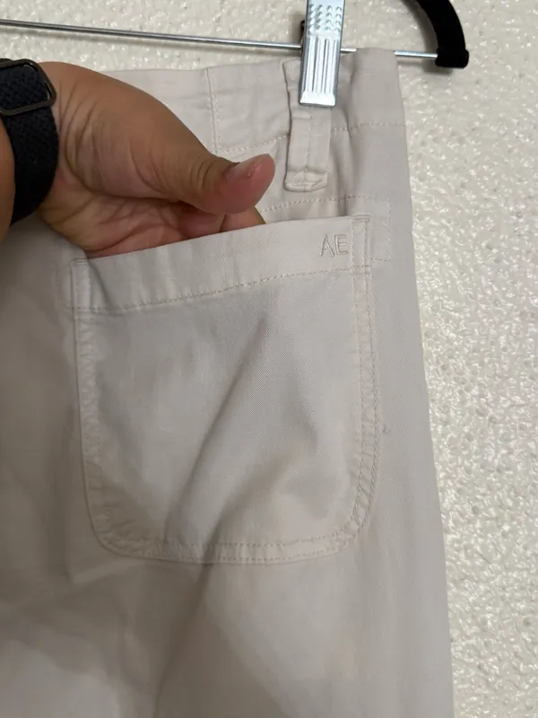 American Eagle Outfitters cream Wide-Leg stretch Cargo Pants size 4 - Image 6