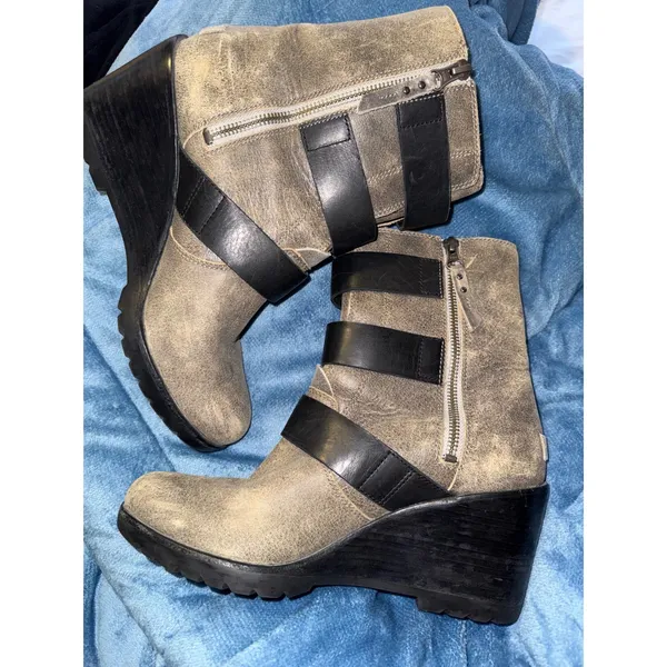 Sorel After Hours Wedge Boots Womens 10 Leather Buckle Grunge - Image 3