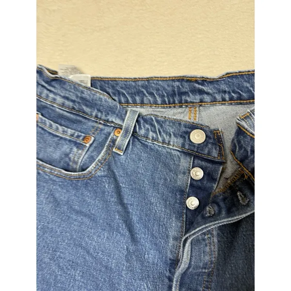 Levi's 501 Original Women's Distressed Micro‎ Denim Jean Shorts Size W33 - Image 3