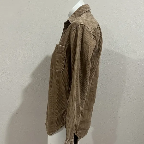 Uniqlo tan corduroy button up shirt - Image 5