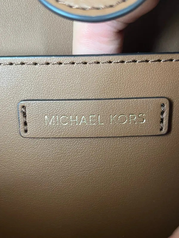 Michael Kors Purse - Image 10