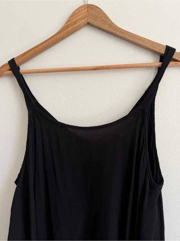 Lovers + Friends Black Flowy Tank Top Size Medium Blouse - Image 3