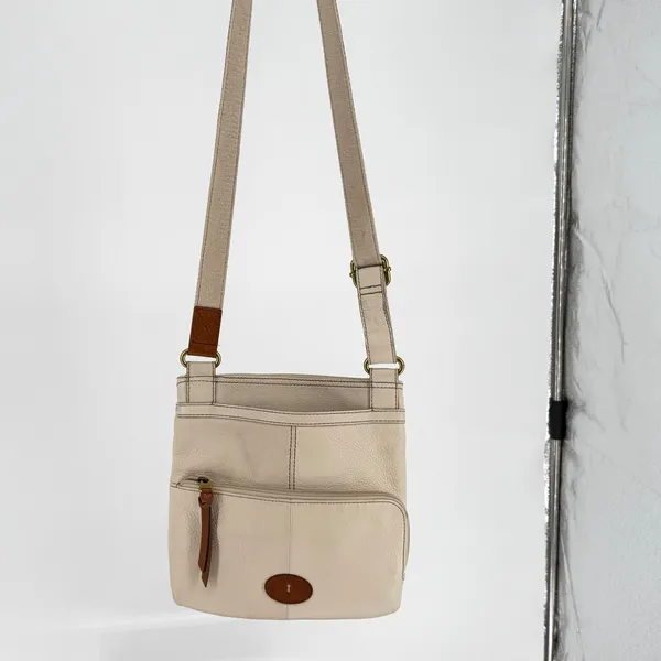 Fossil Cream Pebbled Leather Crossbody Bag Organizer Purse Off White - Image 12
