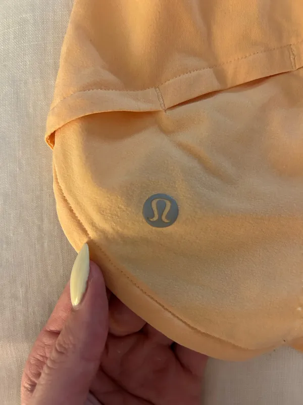 Lululemon Speed Shorts 2.5" Low-Rise - Image 3
