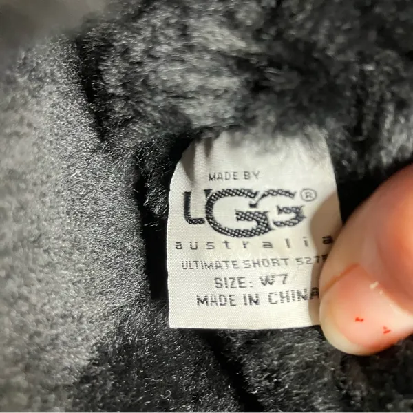 UGG Australia black‎ ultimate short boots size 7 - Image 7