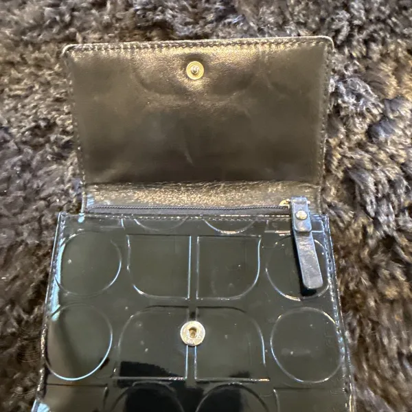 Kate Spade New York Black Patent Leather Credit Card Wallet - Image 4