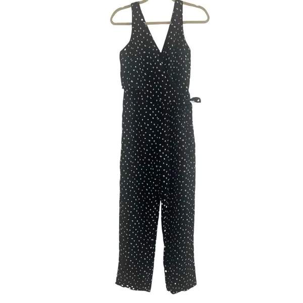 ✨Lulu’s Aislinn Black Polka Dot Sleeveless Sz Medium Jumpsuit✨ - Image 6