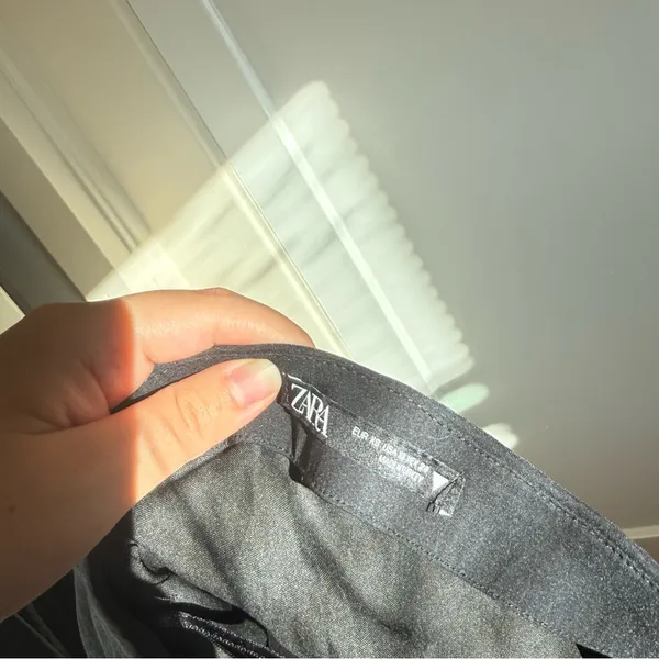 Zara Black Mini Skirt with Flounce Hem - Image 4
