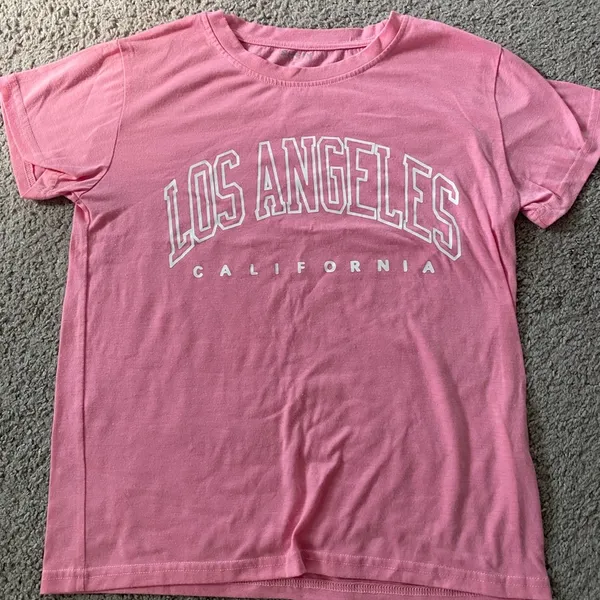 SheIn 🌸💗Women’s Los Angeles Graphic T-shirt - Image 2