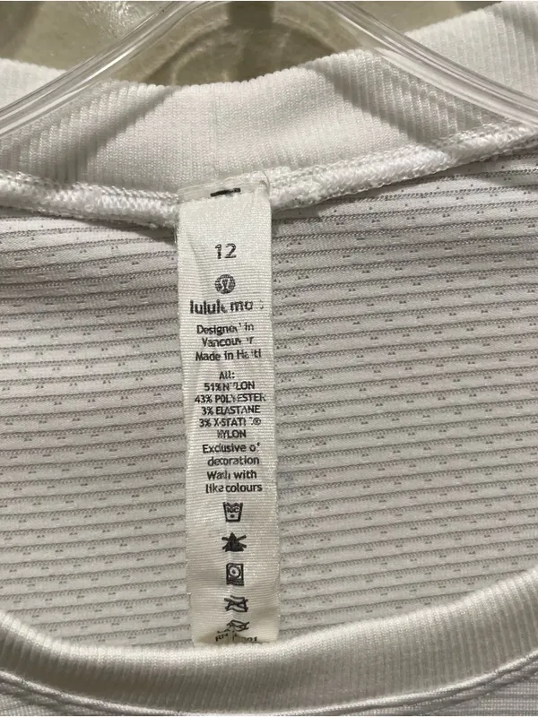 Lululemon Long Sleeve Athletic Top White Women Size 12 Thumbhole Lightweight - Image 4