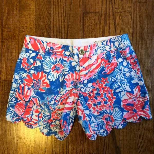 Lilly Pulitzer shorts - Image 3