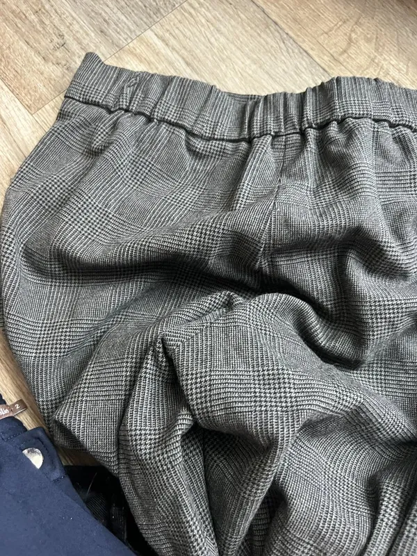 Babaton size 0 dress pants - Image 13