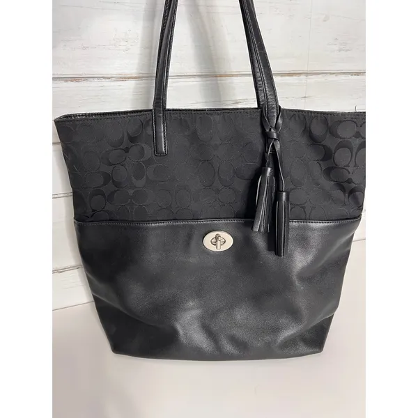 Coach Black Signature Canvas Leather Tote Bag Tassel Shoulder Purse - Image 5