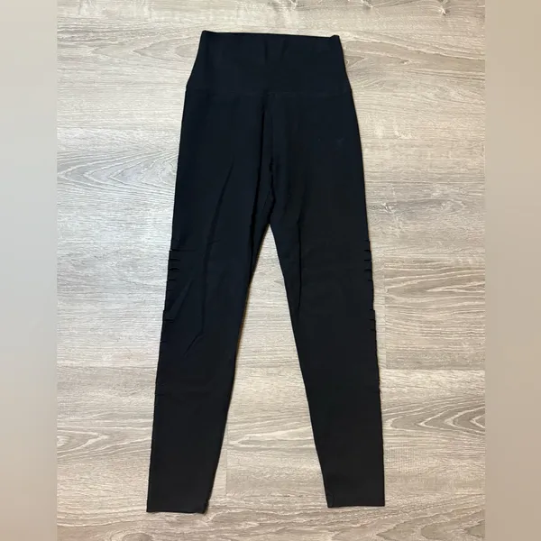 •Aerie• High Rise Cutout Legging - Image 4