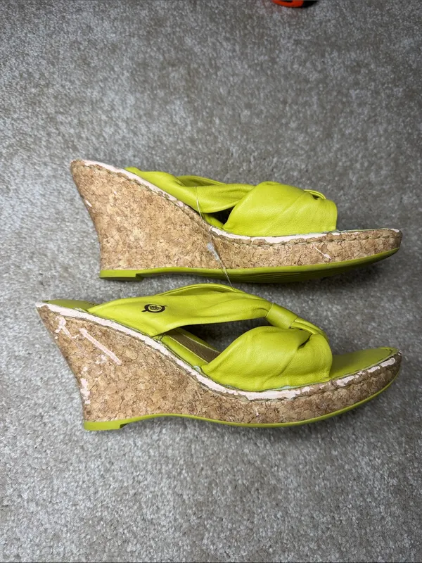 Born drillers Lime Green Knotted Slide Sandals Size 8 - Image 2