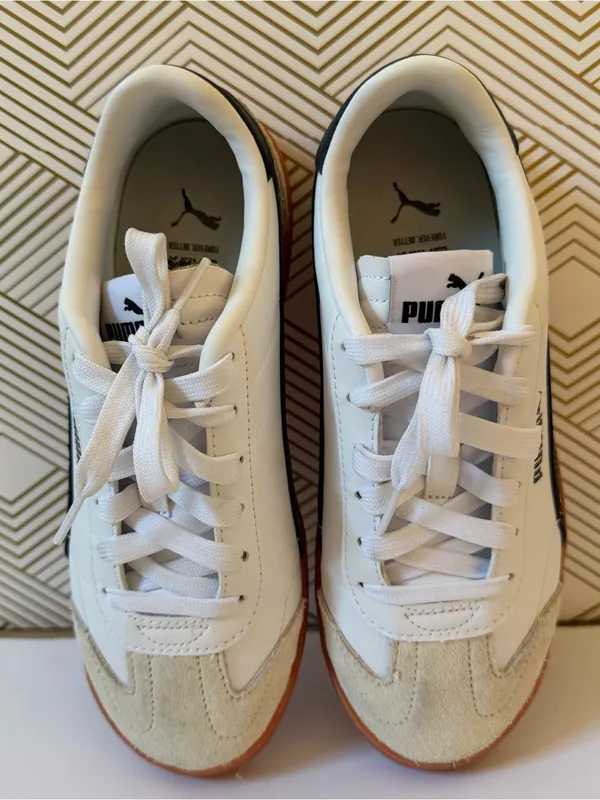 Puma Women’s Club 5V5 Sneaker Size 6 - Image 4