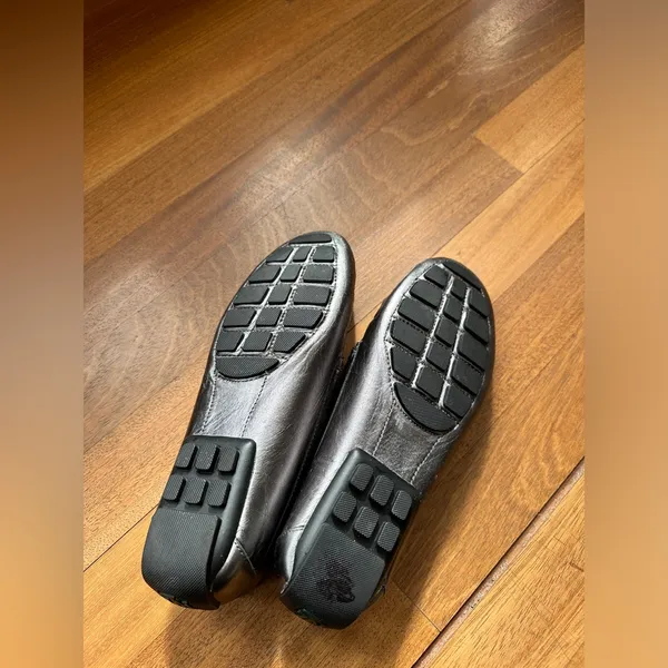 Lauren by Ralph Lauren Caitlyn Driving Loafer In Pewter, Size 6B - Image 6