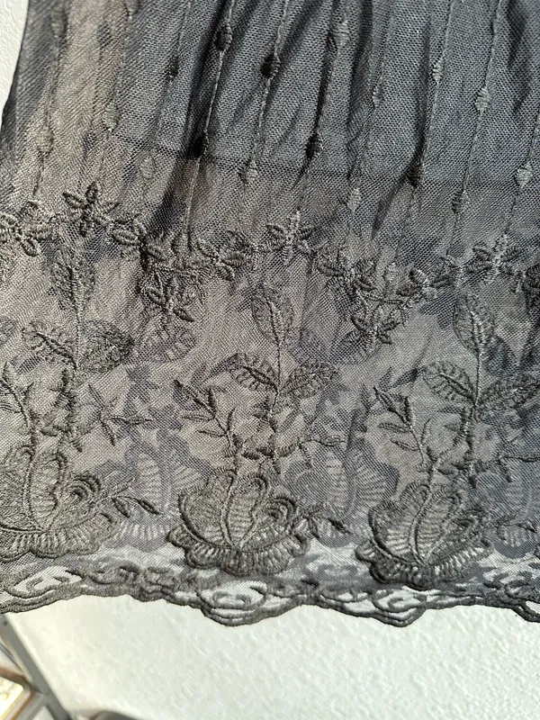 Forever 21 Contemporary Black Intricate Lace Midi Skirt - Image 2