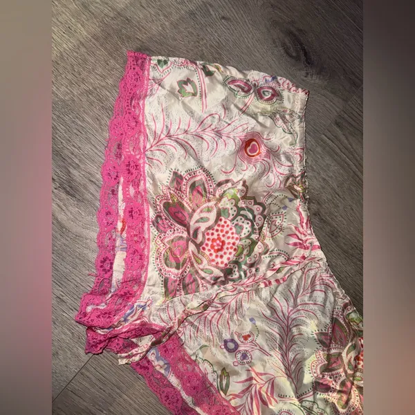Victoria’s Secret SILK Rare Floral / Lotus Silk Shorts L - Image 2