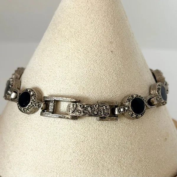 Fabergé Vintage Black Stone Marcasite Style Bracelet Watch - Image 7