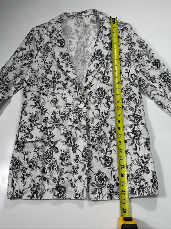 Joie 100% Linen White and Black Floral Blazer Size Medium - Image 3