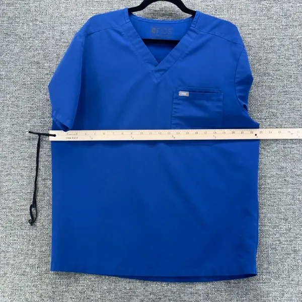 FIGS‎ Scrub Top Blue L - Image 11