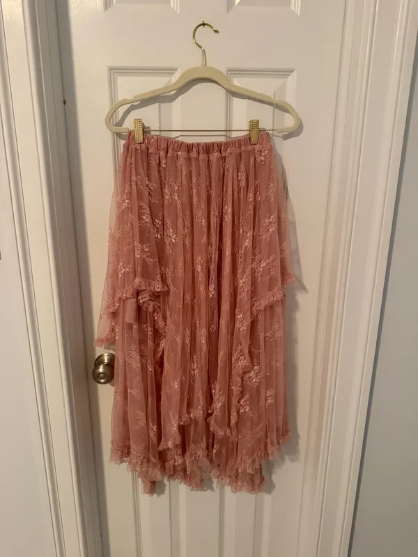 Pink lace vestique skirt - Image 2