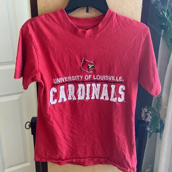 Old Varsity Brand University of Louisville Cardinals tshirt S - Image 2