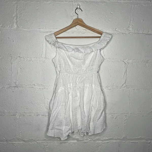 Urban Outfitters Women's White‎ Aubrey Off-The-Shoulder Mini Dress Size Large - Image 3