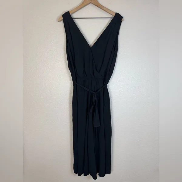 Aritzia Babaton Equate Jumpsuit Black size Small $118 - Image 7