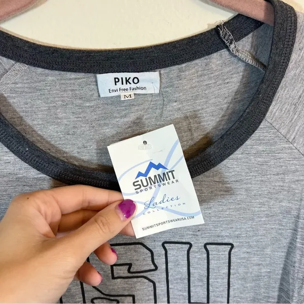 Piko Women’s Gray Oklahoma OSU Pokes Bamboo Top Medium NWT‎ - Image 3