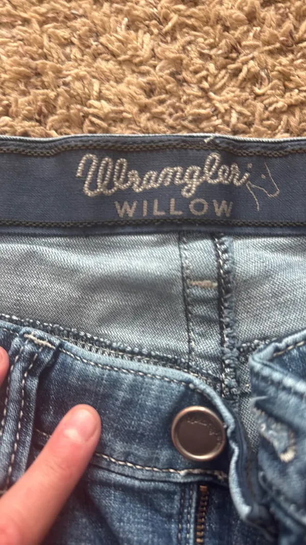 Wrangler Bootcut Jeans Women’s - Image 3