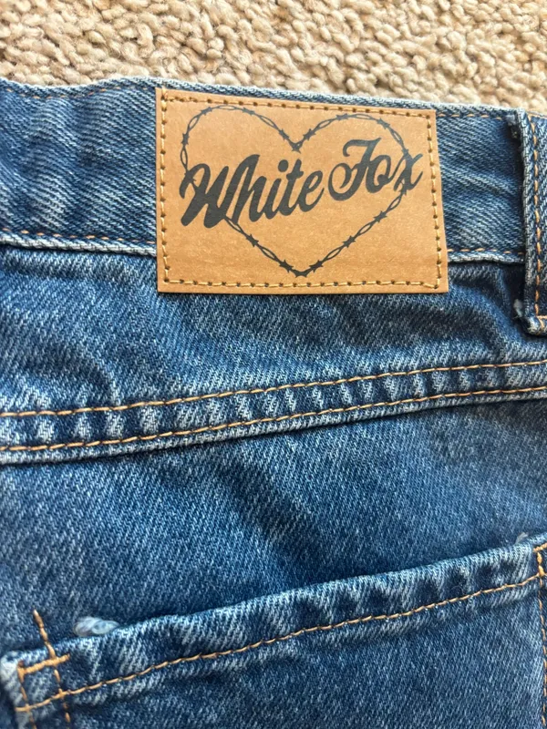 NEW White Fox Boutique Jean Shorts 00 - Image 9