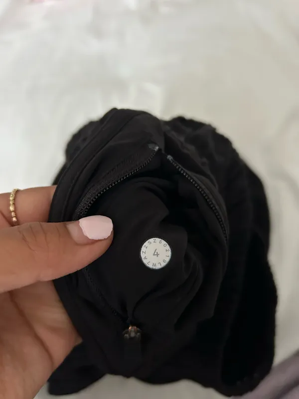 Lululemon Track That Shorts 3" - Image 3