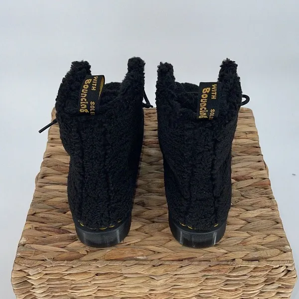 Dr. Martens 1460 PASCAL WOMEN'S FAUX SHEARLING BOOTS Size 7‎ Black - Image 8