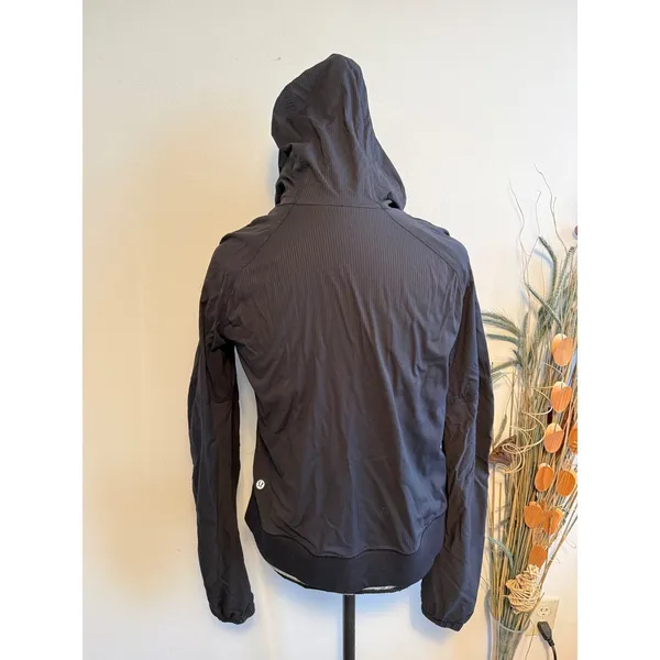 Lululemon dance studio Textured Hooded Full Zip Athletic Jacket Size‎ 8 Logo - Image 2