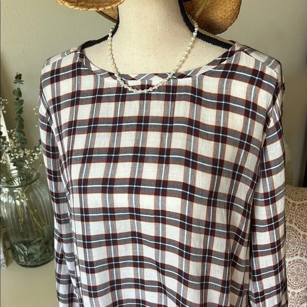 Ann Taylor loft white navy maroon plaid long sleeve boxy sheer blouse top M​​ - Image 2