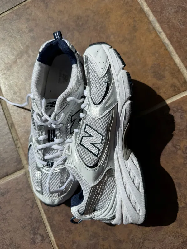 New Balance 530 Navy and Silver Retro Runner Casual Lifestyle Sneaker - Image 4